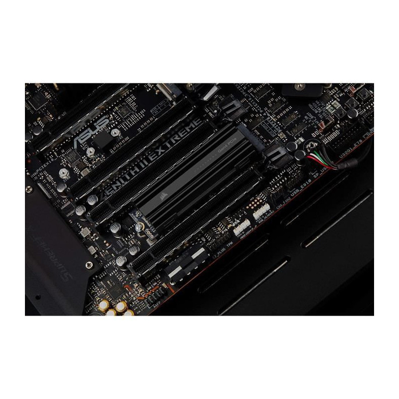 CORSAIR SSD Interne - MP600 Pro - 2To - Nvme CSSD-F2000GBMP600PRO
