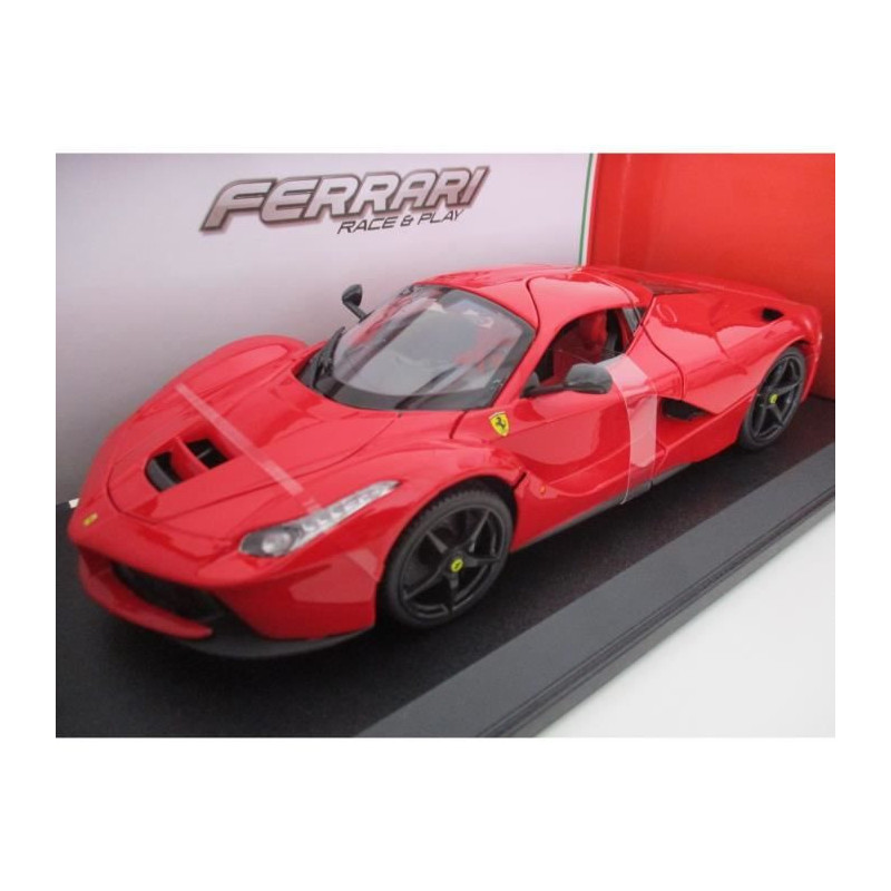 BBURAGO Vehicule miniature Ferrari en metal LaFerrari a lechelle 1/18eme