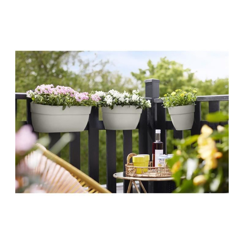 ELHO - Pot de fleurs -  Vibia Campana Easy Hanger Medium - Blanc Soie - Balcon exterieur - L 24.1 x W 36 x H 26.5 cm
