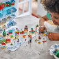 LEGO Friends 41758 Le Calendrier de l'Avent 2023, avec 24 Cadeaux dont 8 Figurines d'Animaux, 2 Mini-Poupées, Cadeau Noël